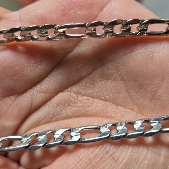 Chain - Picture 2 of 3